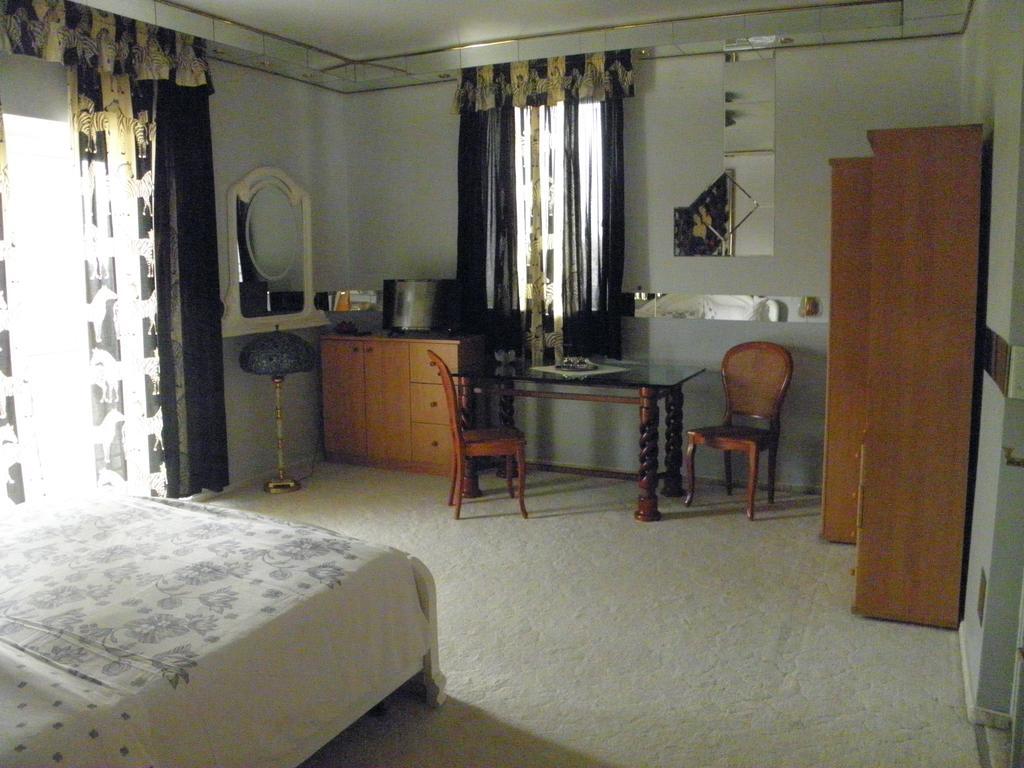 Bed and Breakfast Kristaly Apartman Хевиз Экстерьер фото